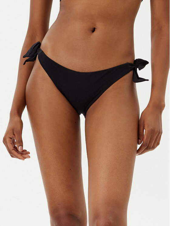 Нижняя часть бикини Icon C16VA5 Chantelle, черный
Нижняя часть бикини Icon C16VA5 Chantelle, черный