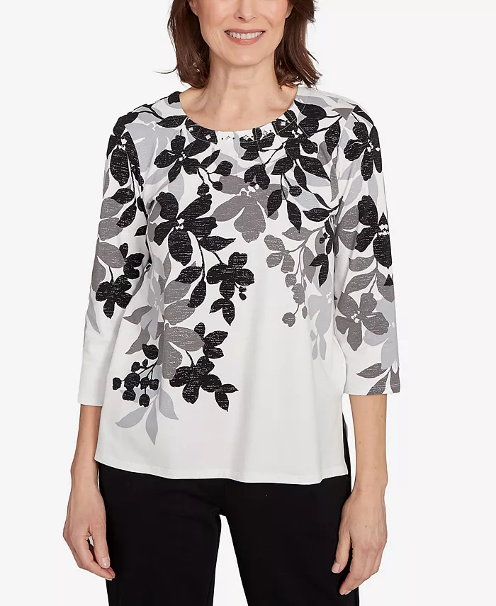 Женский классический топ Shadow Leaf с рукавами три четверти Alfred Dunner, черный
Женский классический топ Shadow Leaf с рукавами три четверти Alfred Dunner, черный