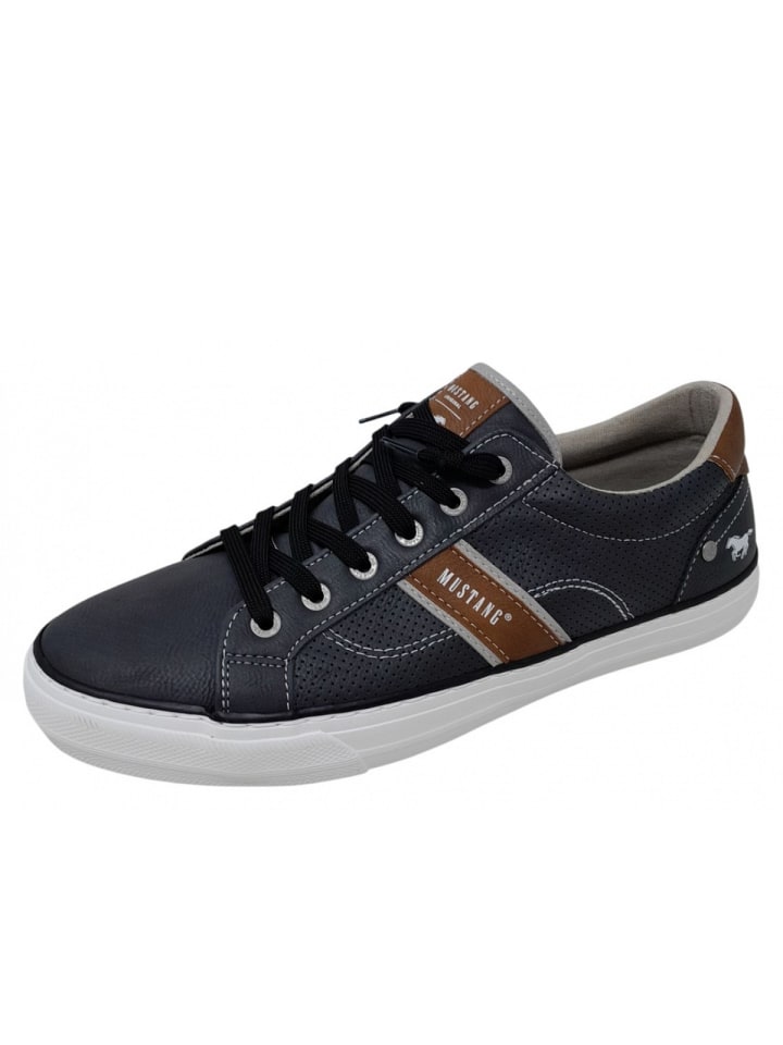 MUSTANG SHOES Спортивные кроссовки Mustang на шнуровке серого цвета
MUSTANG SHOES Спортивные кроссовки Mustang на шнуровке серого цвета