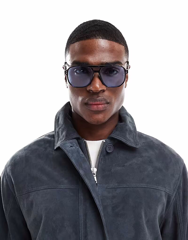 Черные солнцезащитные очки-авиаторы ASOS DESIGN с синими линзами
Черные солнцезащитные очки-авиаторы ASOS DESIGN с синими линзами