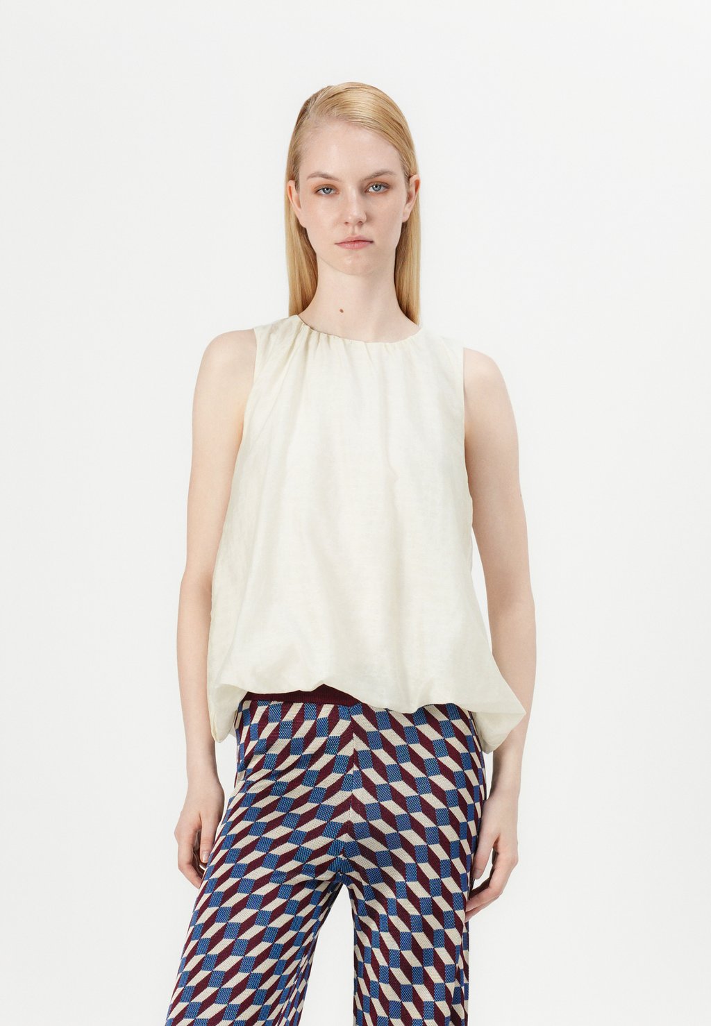 Блуза LUCCA BUBBLEHEM JDY, кремовый
Блуза LUCCA BUBBLEHEM JDY, кремовый