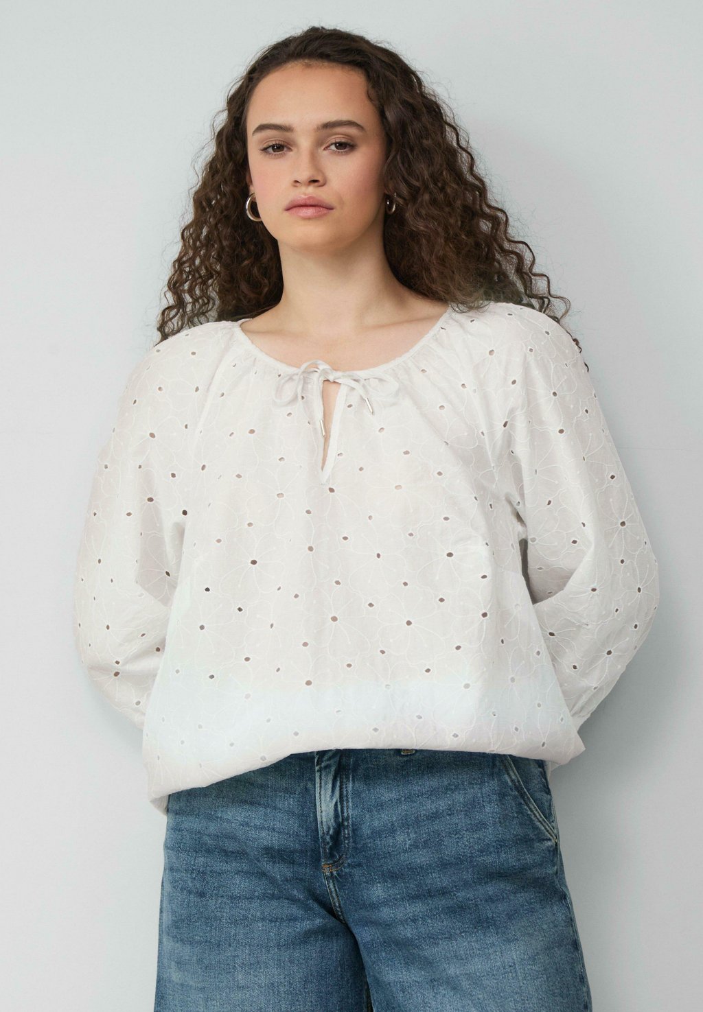 Блуза QS, белый
Блуза QS, белый