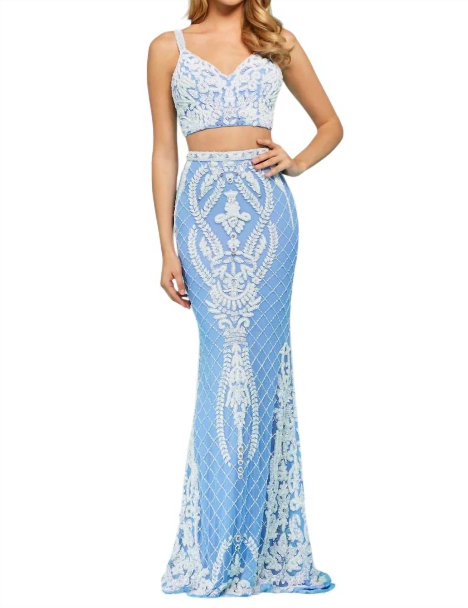 Двухсоставное притальное выпускное платье с кружевной спинкой в цвете барвинок/слоновая кость Sherri Hill
Двухсоставное притальное выпускное платье с кружевной спинкой в цвете барвинок/слоновая кость Sherri Hill