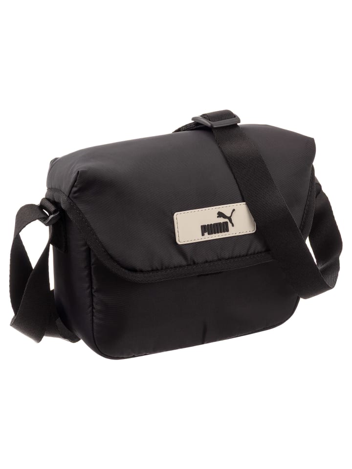 Puma Сумка-мешок Core Pop Mini через плечо, черная, цвета "пума"
Puma Сумка-мешок Core Pop Mini через плечо, черная, цвета "пума"