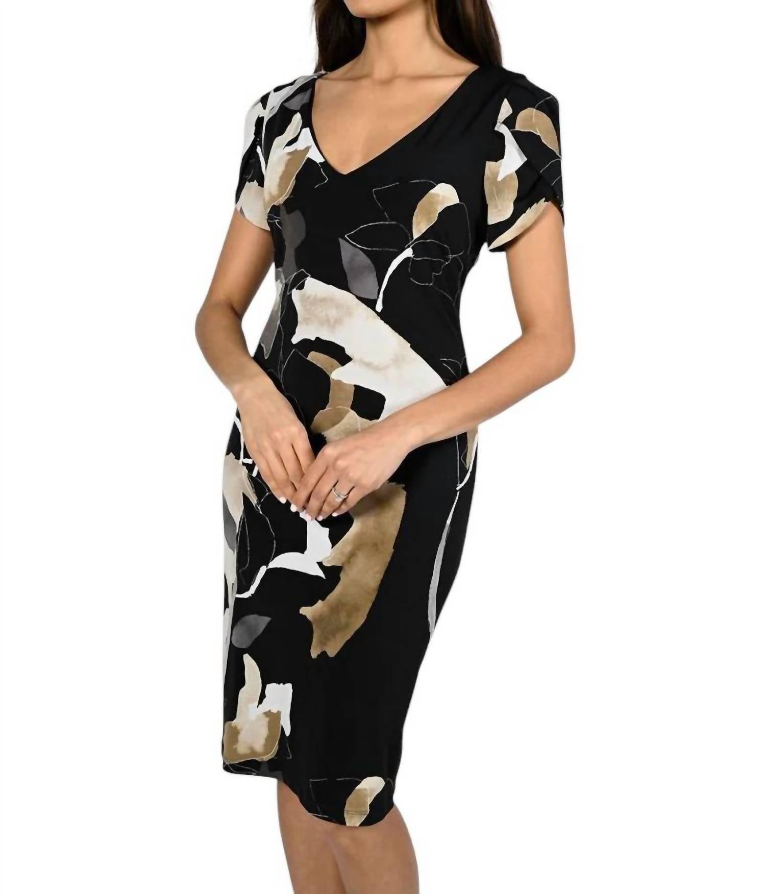 Вязаное платье черного/бежевого цвета Frank Lyman
Вязаное платье черного/бежевого цвета Frank Lyman