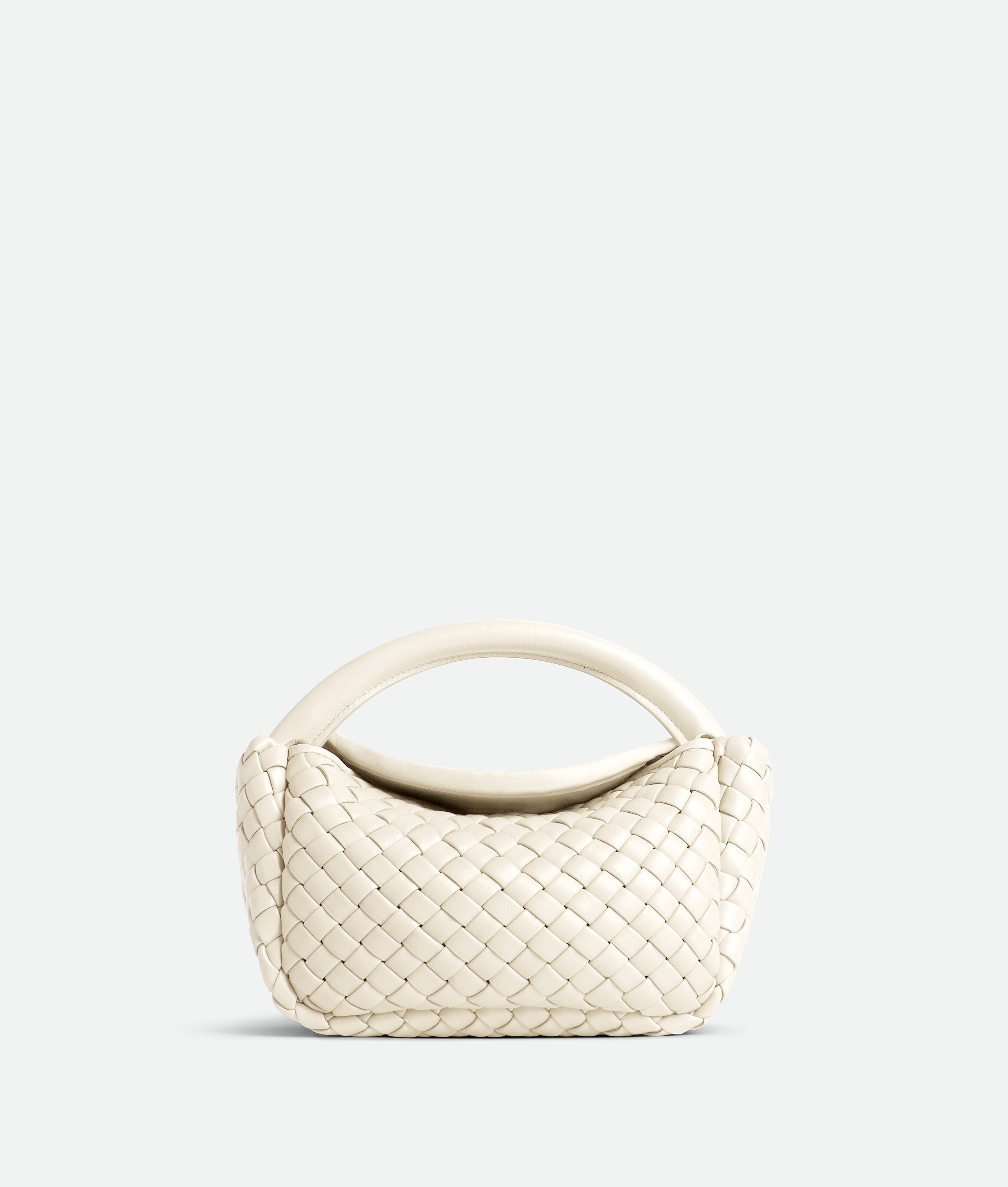 Small cobble top handle BOTTEGA VENETA, морская соль
Small cobble top handle BOTTEGA VENETA, морская соль