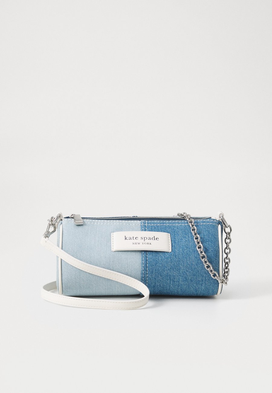 Сумка kate spade new york LABEL COLORBLOCKED POCHETTE, Blue Multi_/Blue Denim
Сумка kate spade new york LABEL COLORBLOCKED POCHETTE, Blue Multi_/Blue Denim