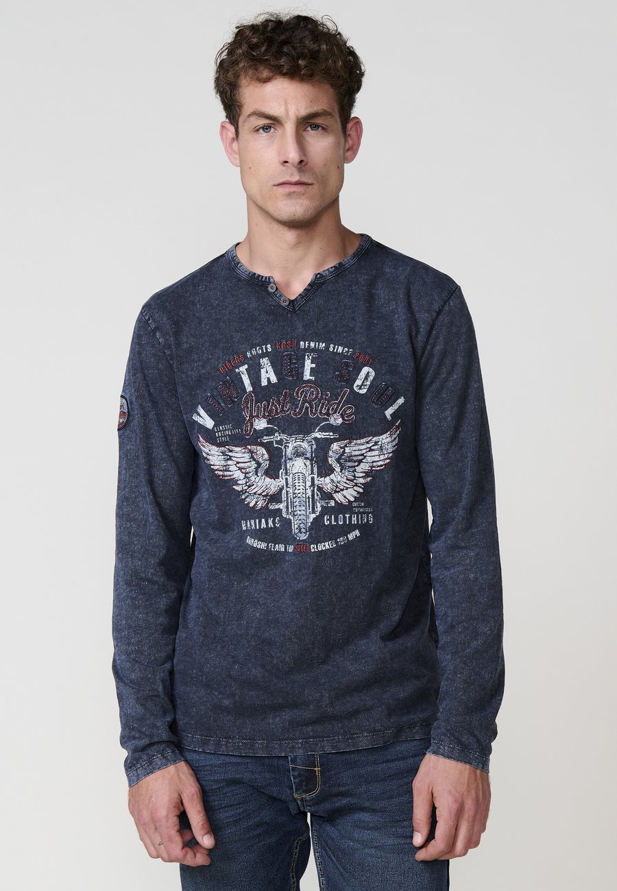 Топ Koroshi LONG-SLEEVE, Indigo Blue/Blue
Топ Koroshi LONG-SLEEVE, Indigo Blue/Blue