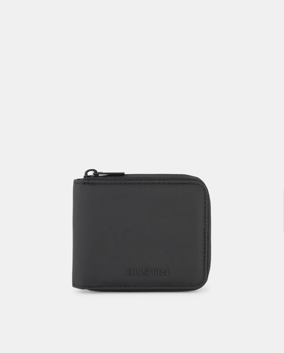 Прорезиненный кошелек на молнии с текстурой Dustin, черный
Прорезиненный кошелек на молнии с текстурой Dustin, черный