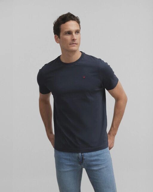 Мужская футболка с коротким рукавом Silbon, темно-синий
Мужская футболка с коротким рукавом Silbon, темно-синий