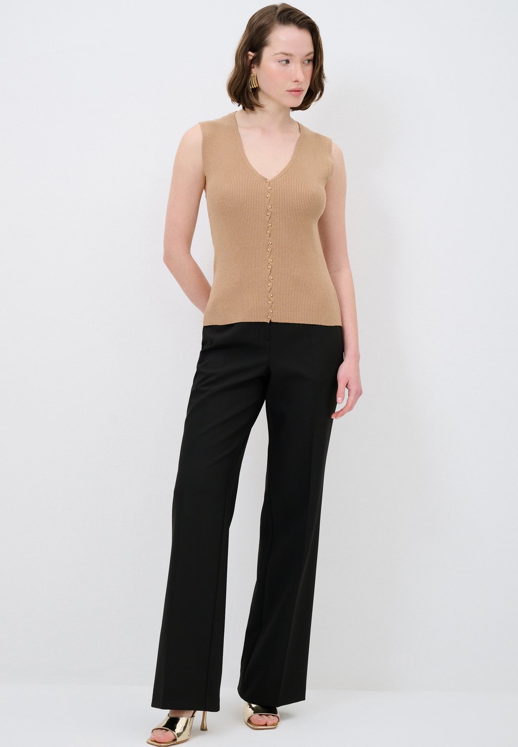 Топ PEARL DETAILED adL, коричневый
Топ PEARL DETAILED adL, коричневый