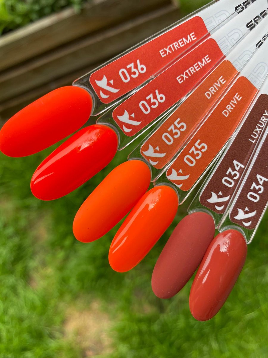 Гибридный лак для ногтей FOX gel-polish gold Spectrum 034, 7 мл
Гибридный лак для ногтей FOX gel-polish gold Spectrum 034, 7 мл