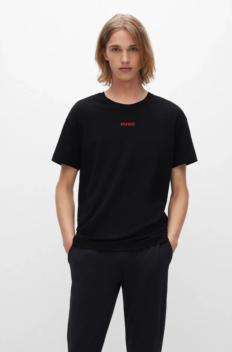 Рубашка с круглым вырезом HUGO Underwear "Linked T-Shirt" с надписью логотипа Hugo на груди, черный
Рубашка с круглым вырезом HUGO Underwear "Linked T-Shirt" с надписью логотипа Hugo на груди, черный