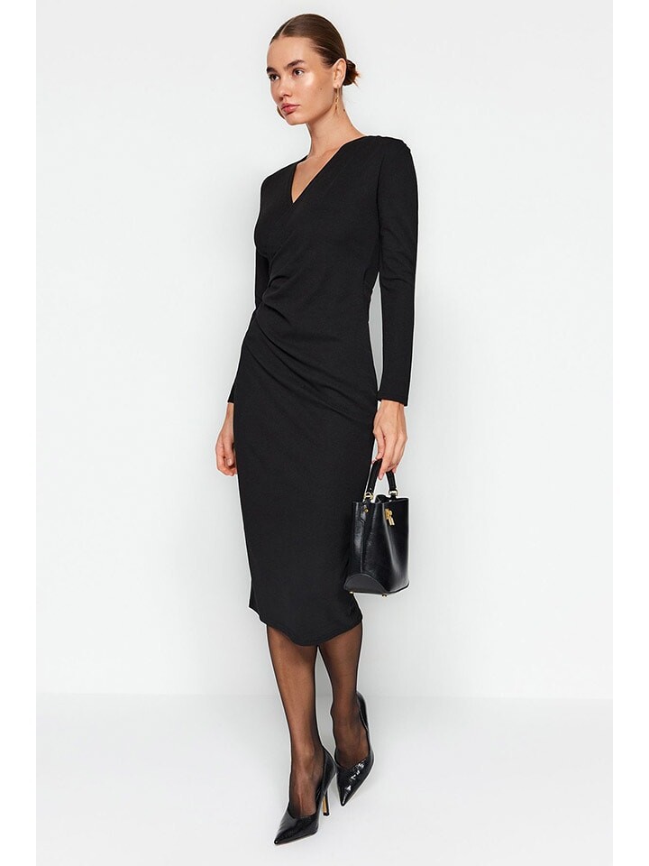 Платье до колена trendyol Kleid, черный
Платье до колена trendyol Kleid, черный