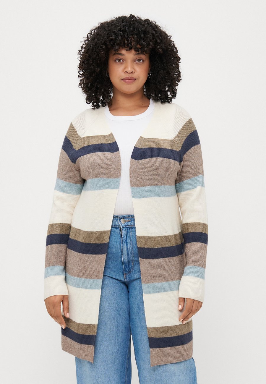 Кардиган ONLY Carmakoma CARATIJA STRIPE CARDIGAN, Whitecap Gray/Cub Melange/Blue/Fungi Melange/Arona Melange /Grey
Кардиган ONLY Carmakoma CARATIJA STRIPE CARDIGAN, Whitecap Gray/Cub Melange/Blue/Fungi Melange/Arona Melange /Grey