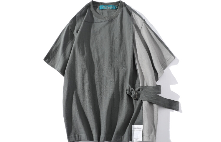 Футболка унисекс серая A Square Root
Футболка унисекс серая A Square Root