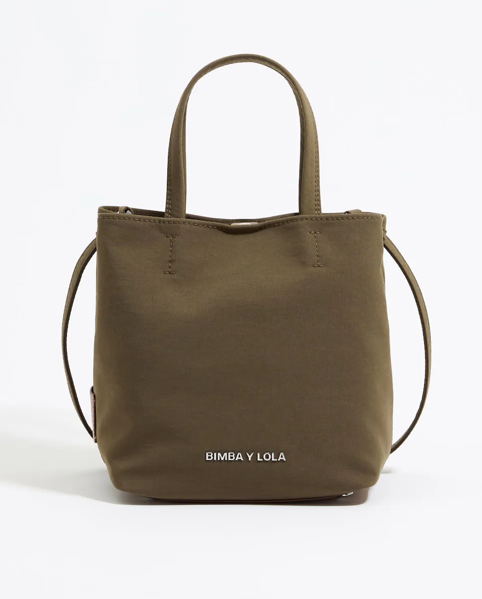 Маленькая сумочка в стиле чихуахуа, трансформируемая в сумку через плечо Bimba y Lola, зеленый
Маленькая сумочка в стиле чихуахуа, трансформируемая в сумку через плечо Bimba y Lola, зеленый