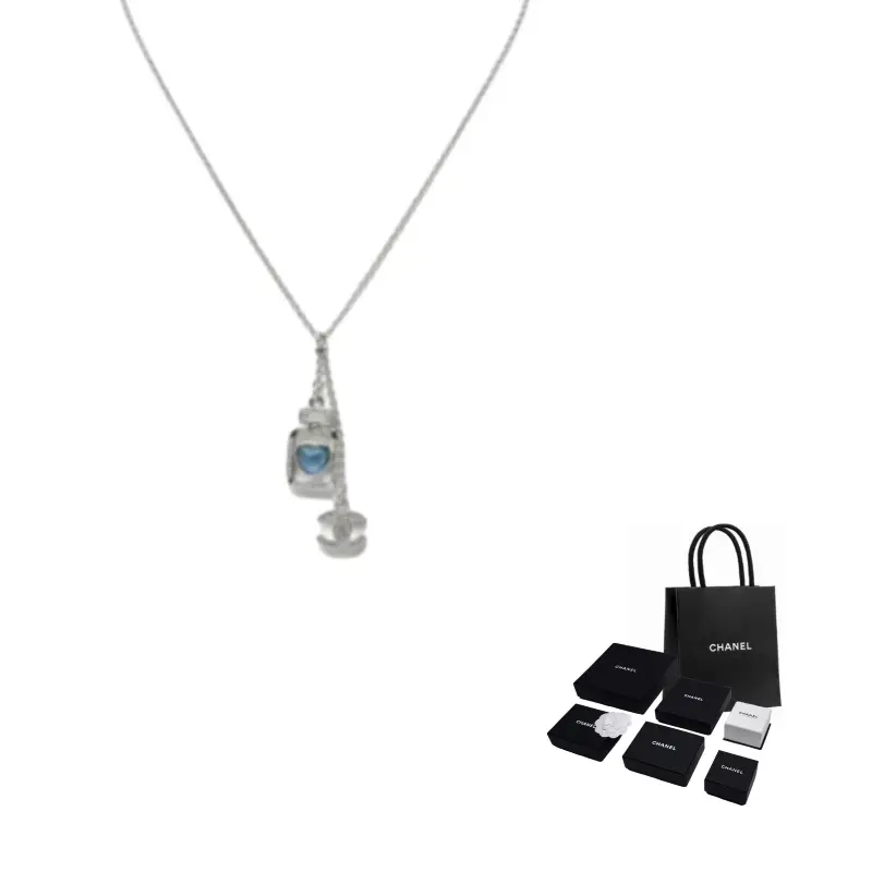 Chanel Серебряное колье унисекс
Chanel Серебряное колье унисекс