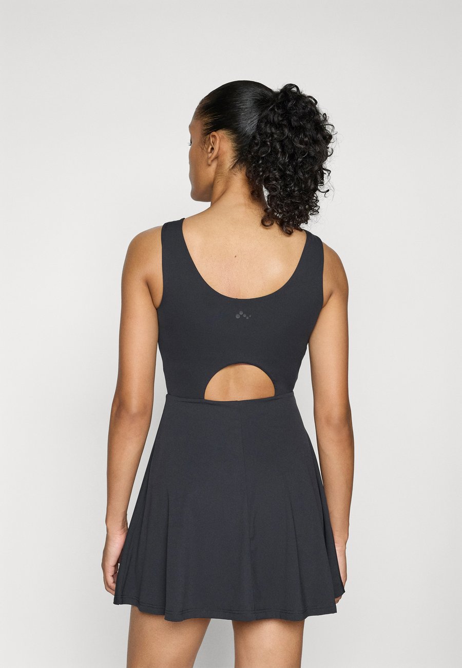Платье ONLY Play ONPRACK ON DRESS, Black
Платье ONLY Play ONPRACK ON DRESS, Black