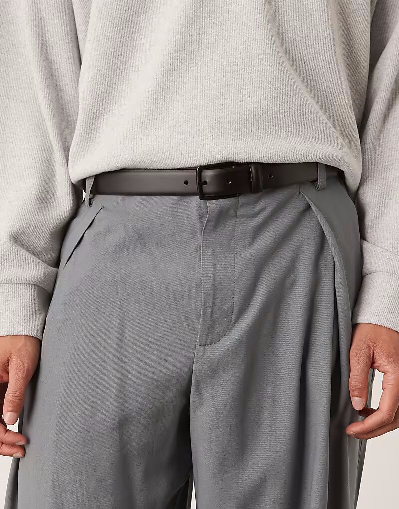 Ремень из кожи Mango с квадратной пряжкой черного цвета
Ремень из кожи Mango с квадратной пряжкой черного цвета