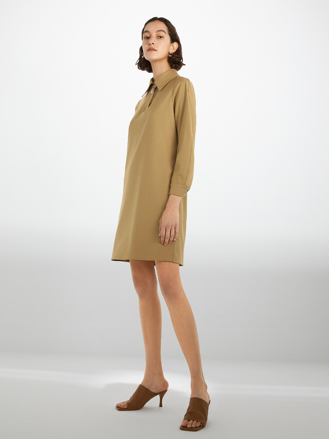 Платье-рубашка Mai Meng из смешанного ледяного шелка, хаки
Платье-рубашка Mai Meng из смешанного ледяного шелка, хаки