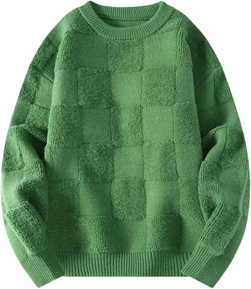 Мужской свитер в клетку с длинными рукавами и круглым вырезом
Мужской свитер в клетку с длинными рукавами и круглым вырезом