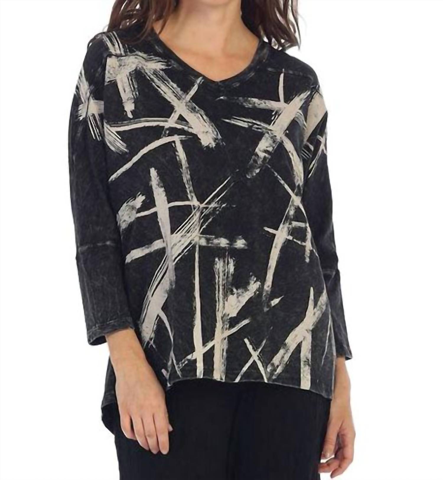 Ослепительный черный топ с рукавом долман из хлопка Jess & Jane
Ослепительный черный топ с рукавом долман из хлопка Jess & Jane