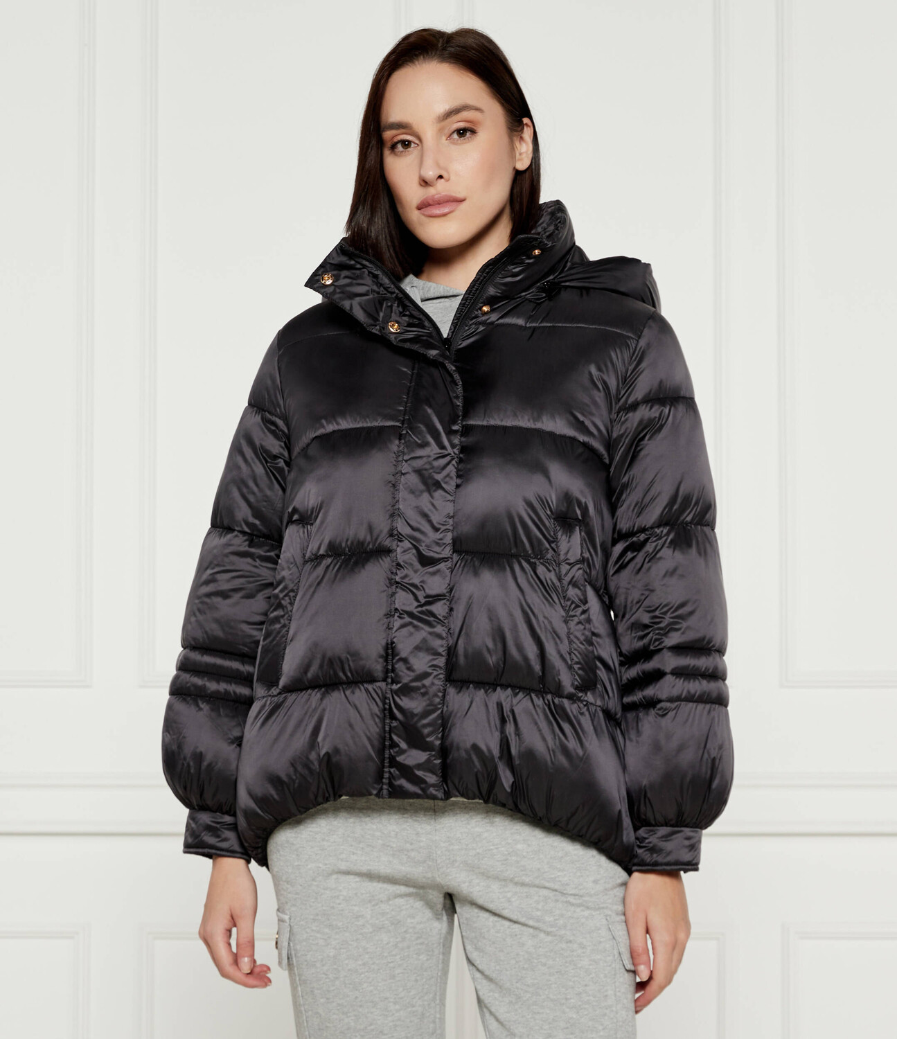 Куртка TWINSET Regular Fit, черный 
Куртка TWINSET Regular Fit, черный