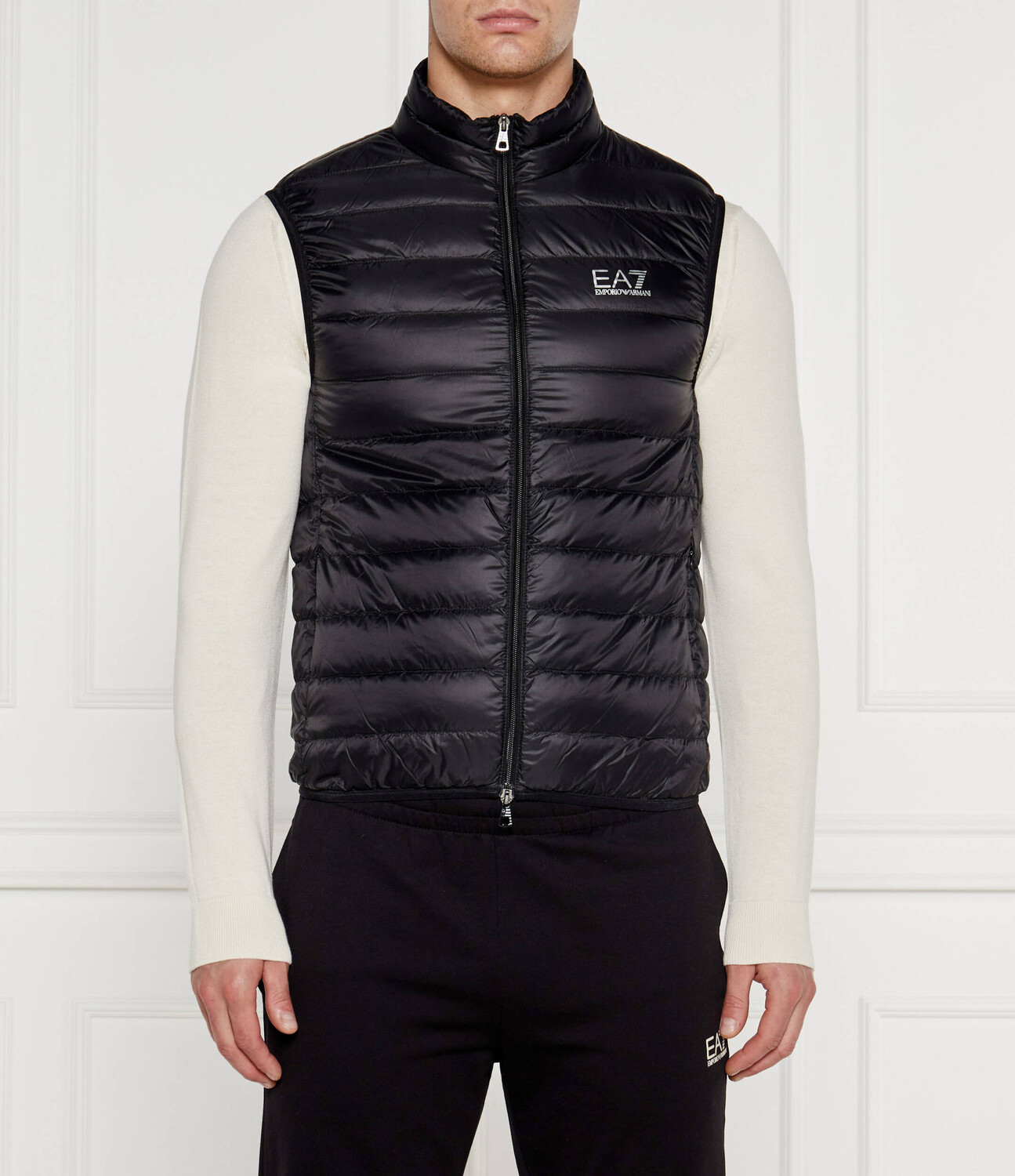 Куртка EA7 Regular Fit, черный
Куртка EA7 Regular Fit, черный