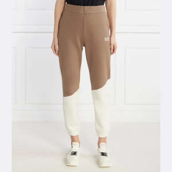 Спортивные брюки стандартного кроя Ea7, коричневый
Спортивные брюки стандартного кроя Ea7, коричневый