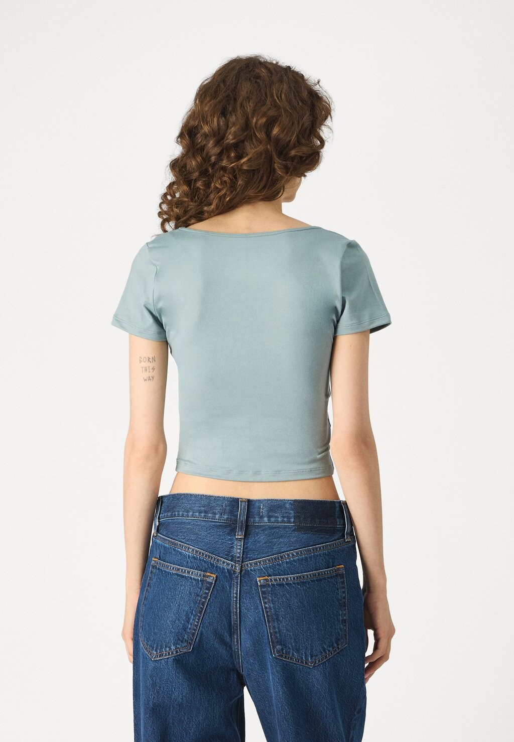 Простая футболка SEAMLESS SQUARE NECK Hollister Co., синий
Простая футболка SEAMLESS SQUARE NECK Hollister Co., синий