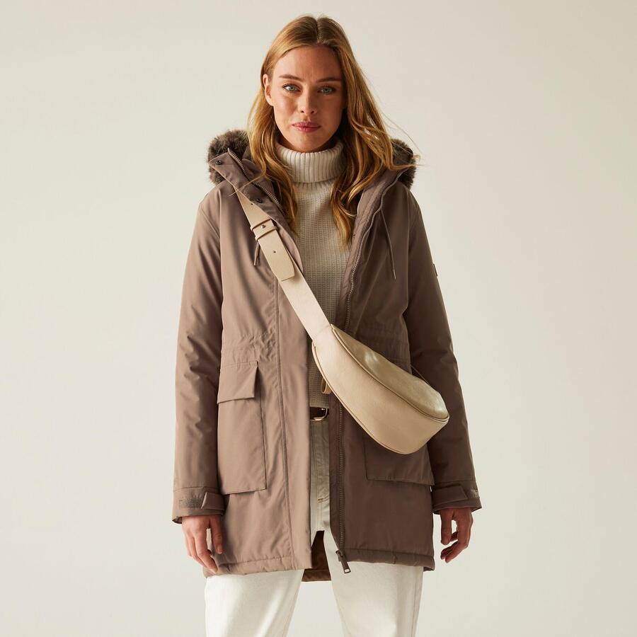 REGATTA Женская удлинённая водонепроницаемая утеплённая куртка Sabinka с капюшоном
REGATTA Женская удлинённая водонепроницаемая утеплённая куртка Sabinka с капюшоном