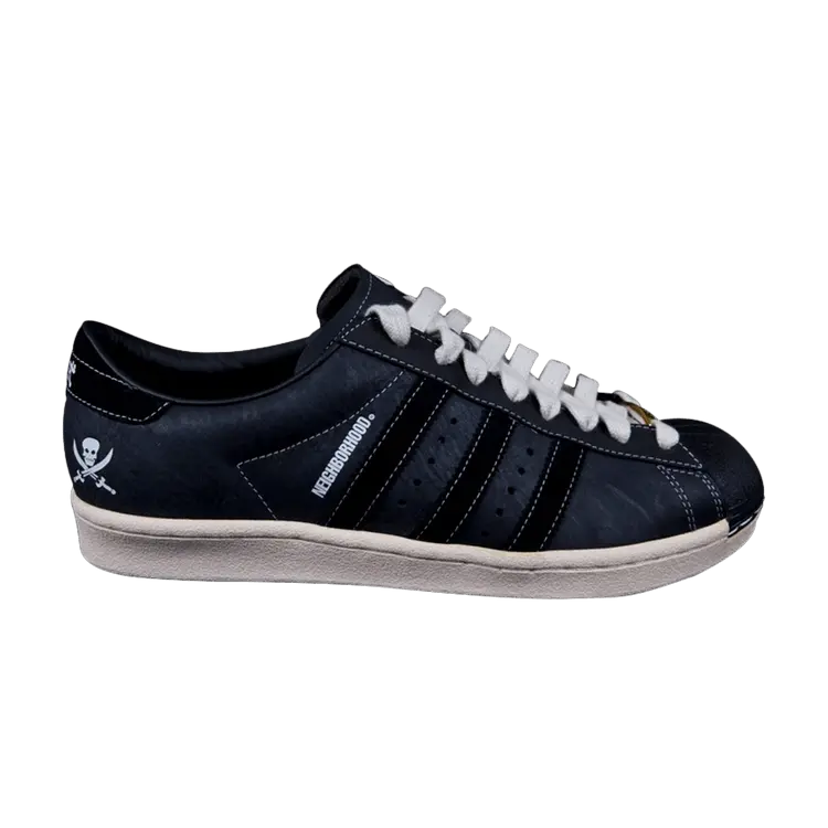 Кроссовки adidas Superstar 'Neighborhood', черный
Кроссовки adidas Superstar 'Neighborhood', черный