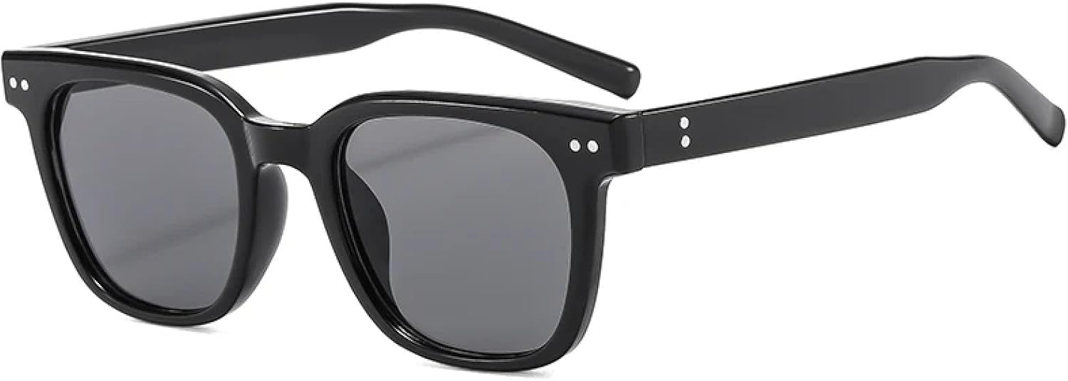 Модные овальные солнцезащитные очки для женщин в стиле ретро, стильные, для отдыха на природе, для защиты от солнца, для отпуска и занятий спортом TVTBBVV, Black Grey
Модные овальные солнцезащитные очки для женщин в стиле ретро, стильные, для отдыха на природе, для защиты от солнца, для отпуска и занятий спортом TVTBBVV, Black Grey