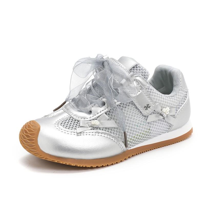 Низкие детские кроссовки для повседневной жизни YUZHAOLIN, серебряный
Низкие детские кроссовки для повседневной жизни YUZHAOLIN, серебряный