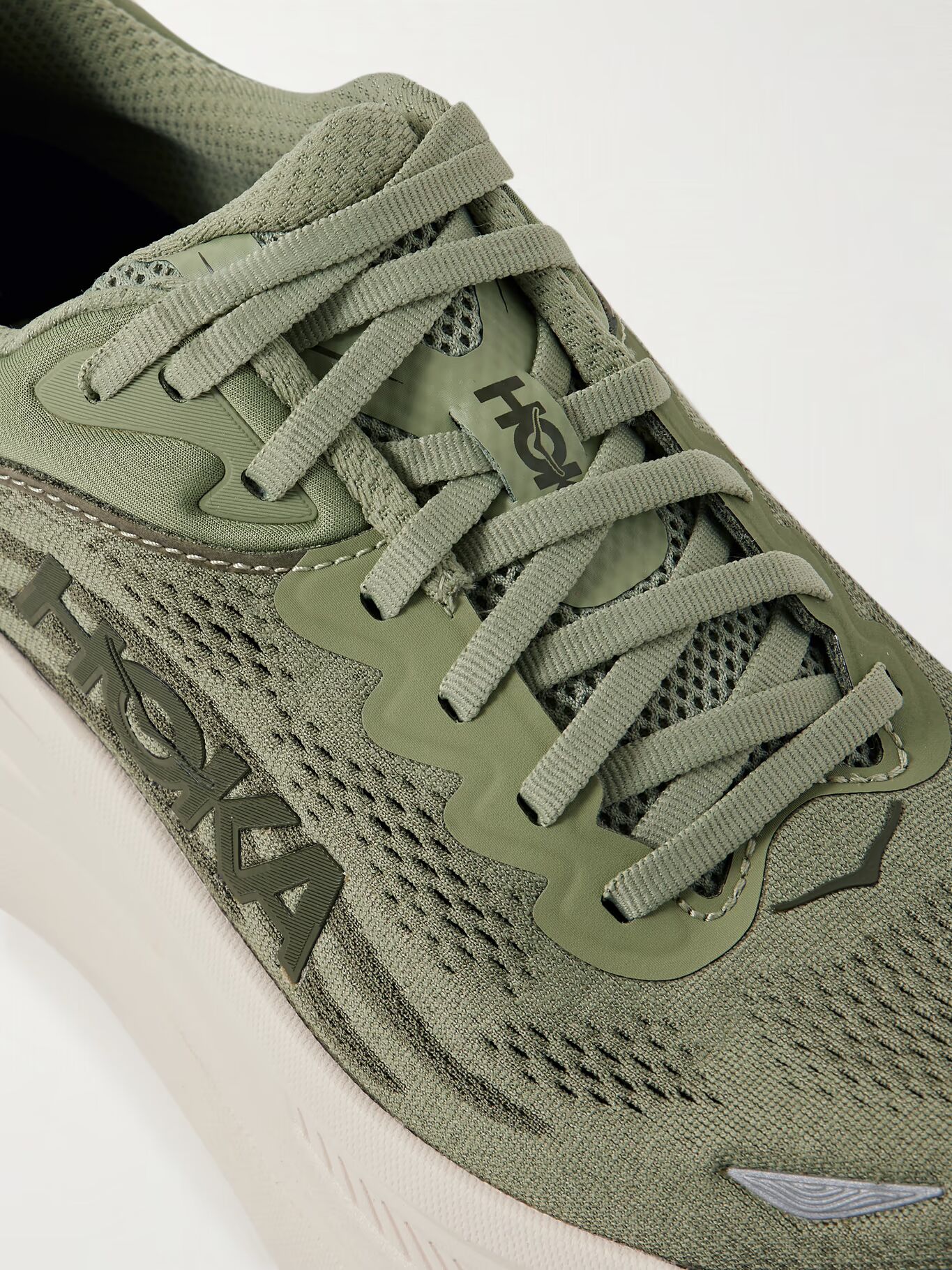 Кроссовки Bondi 9 с сетчатой резиновой отделкой для бега HOKA, зеленый 
Кроссовки Bondi 9 с сетчатой резиновой отделкой для бега HOKA, зеленый