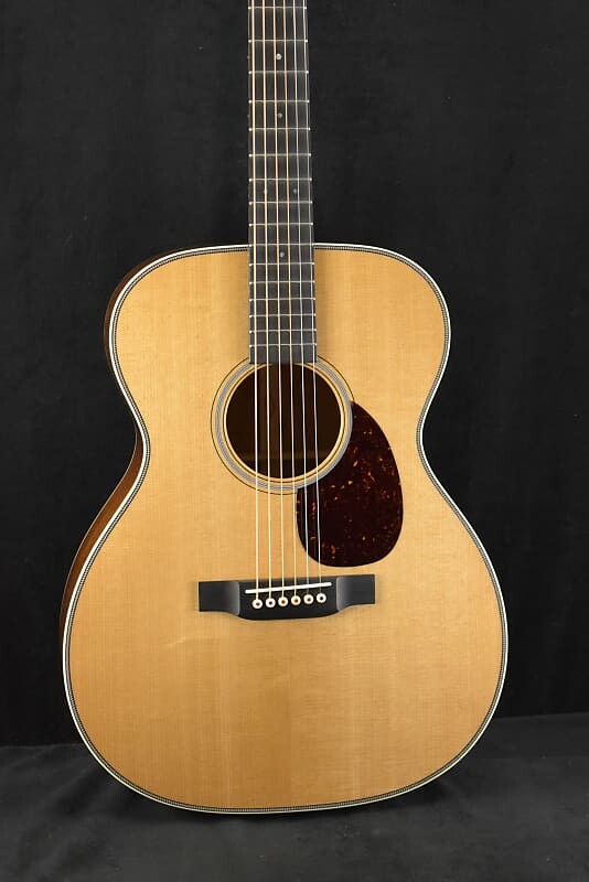 Акустическая гитара Martin Custom Shop 000/OM Auditorium Adirondack Spruce VTS Mahogany Natural
Акустическая гитара Martin Custom Shop 000/OM Auditorium Adirondack Spruce VTS Mahogany Natural