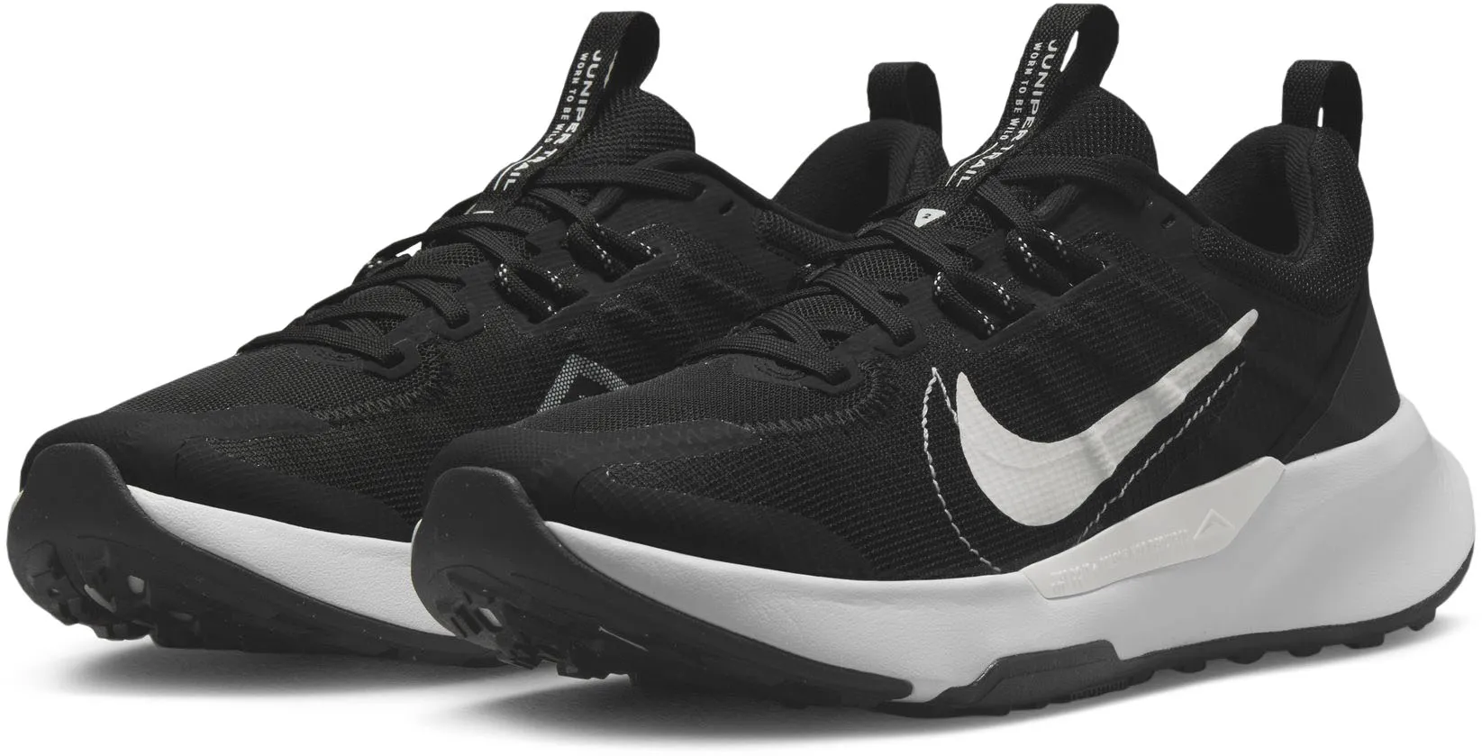 Кроссовки Nike для бега по пересеченной местности "JUNIPER TRAIL 2 TRAIL", черно-белый
Кроссовки Nike для бега по пересеченной местности "JUNIPER TRAIL 2 TRAIL", черно-белый