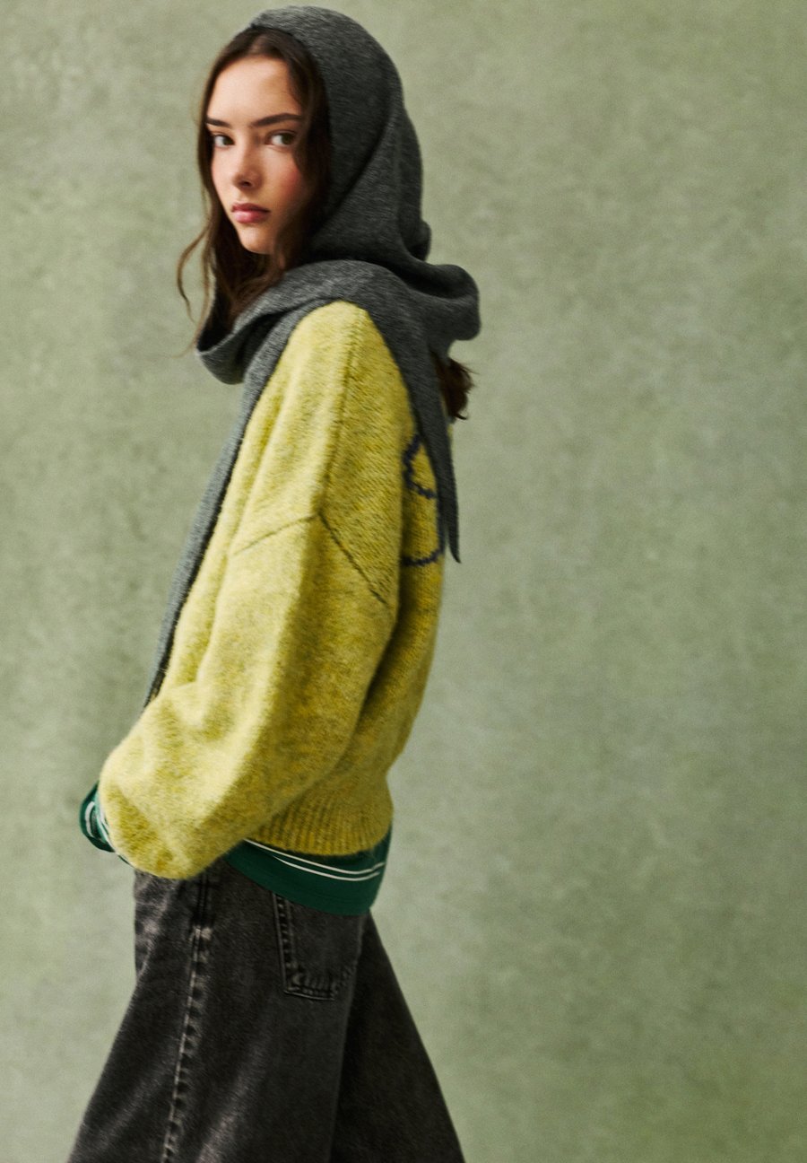 Шапка PULL&BEAR BONNET, Dark Grey
Шапка PULL&BEAR BONNET, Dark Grey