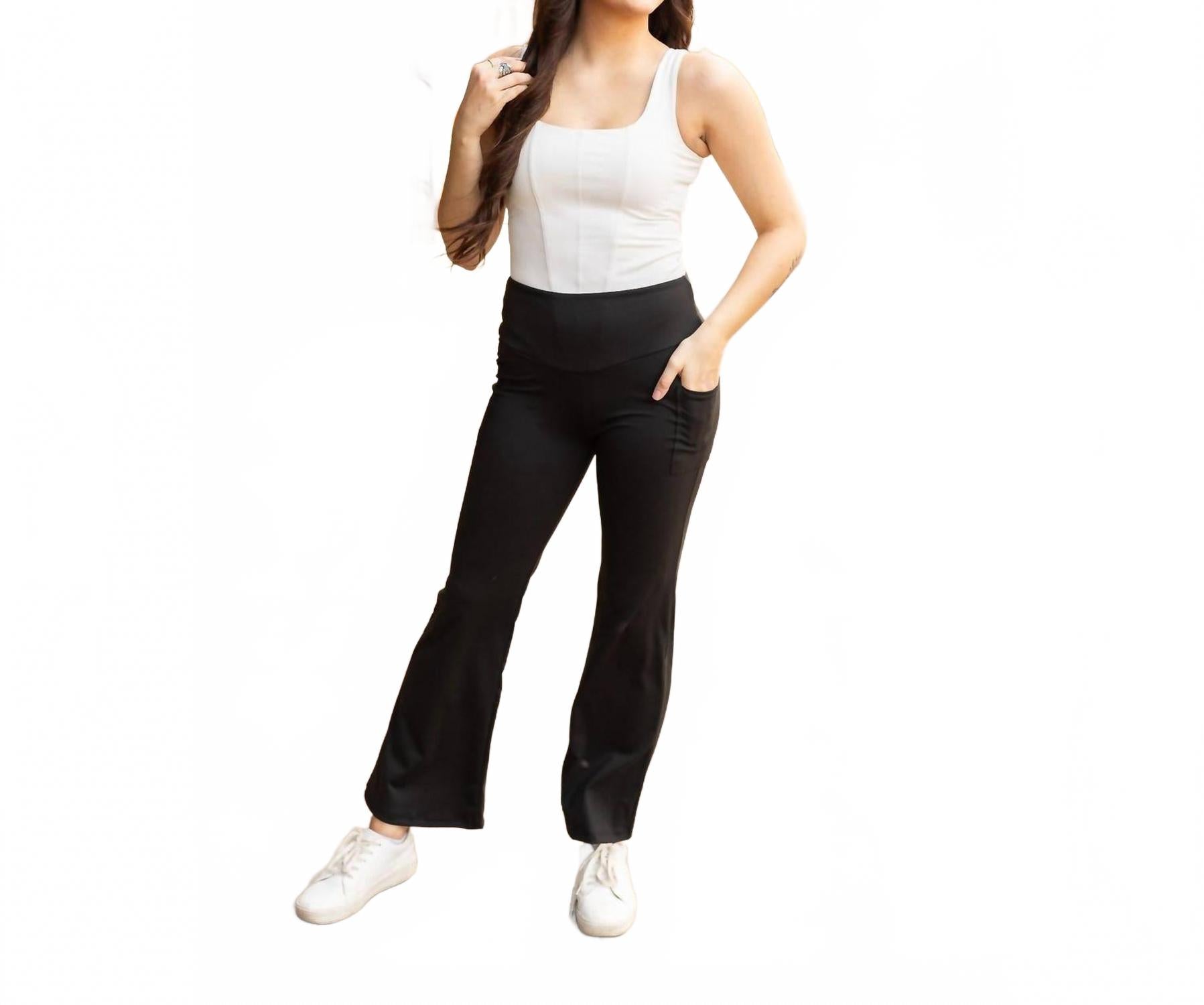 Julia Rose Леггинсы Madeline с эффектом утягивания живота, расклешенные, черные
Julia Rose Леггинсы Madeline с эффектом утягивания живота, расклешенные, черные