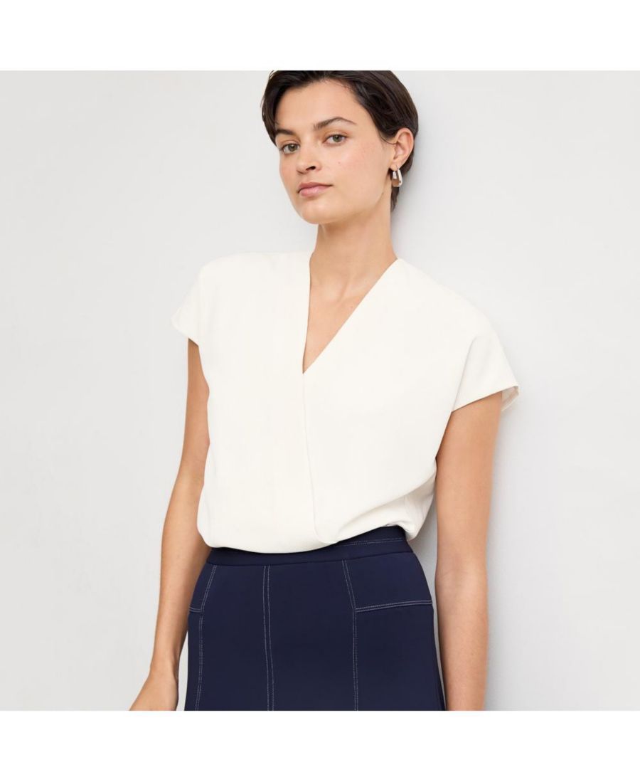 Женский топ Antonia - Eco Soft Wave MMLaFleur, Ivory
Женский топ Antonia - Eco Soft Wave MMLaFleur, Ivory