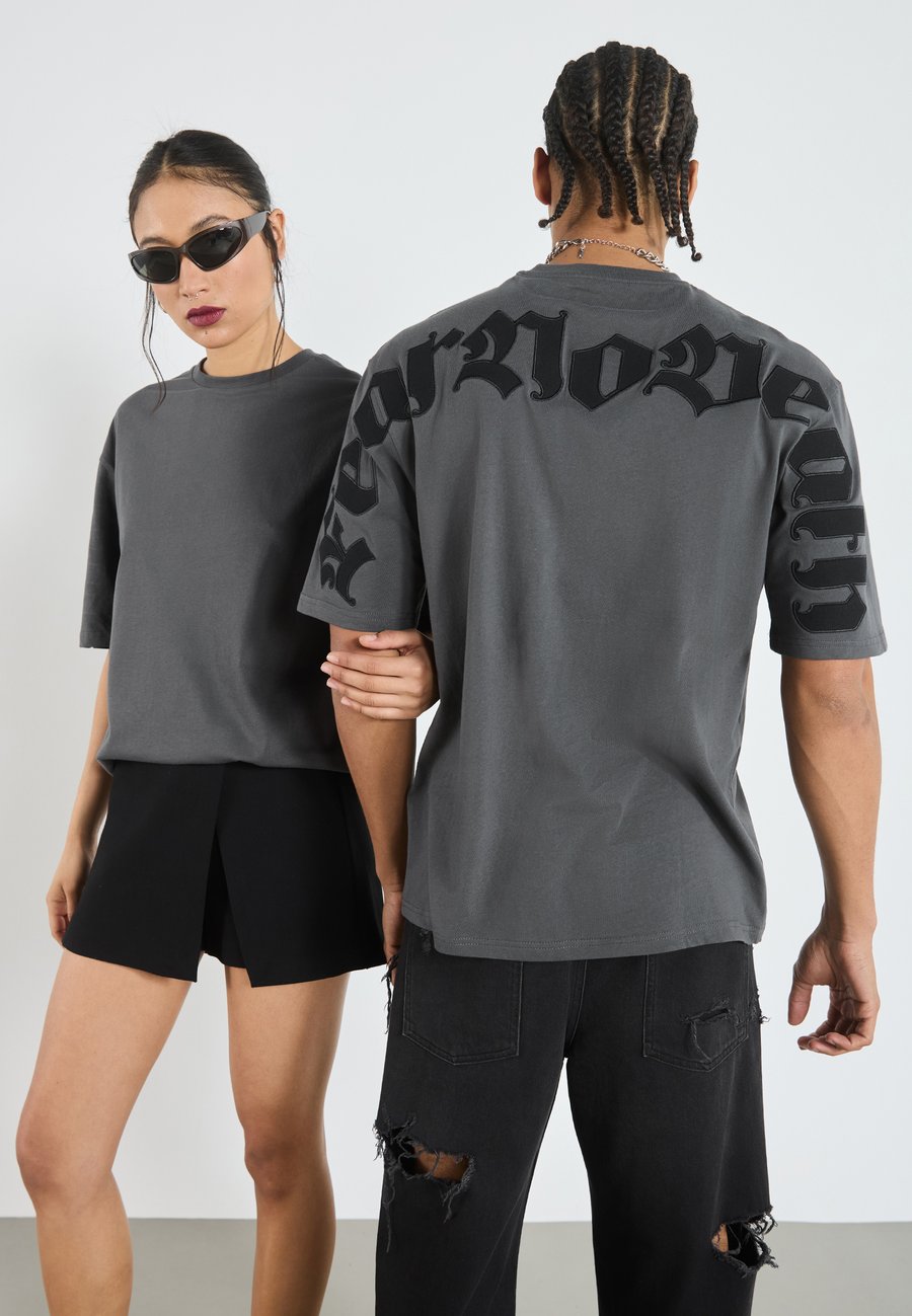 Футболка YOURTURN UNISEX, Forged Iron/Dark Grey, Серый, Футболка YOURTURN UNISEX, Forged Iron/Dark Grey
Футболка YOURTURN UNISEX, Forged Iron/Dark Grey, Серый, Футболка YOURTURN UNISEX, Forged Iron/Dark Grey