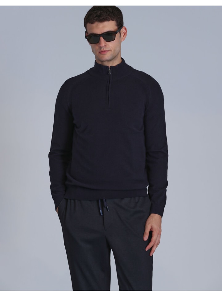 Пуловер Lufian, темно-синий
Пуловер Lufian, темно-синий