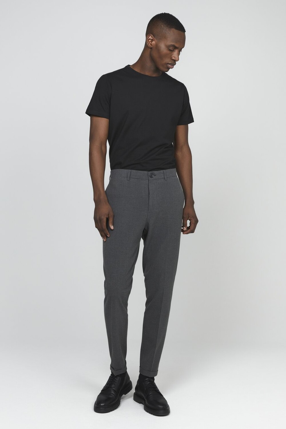 Чинос Liam Matinique, цвет medium grey melange
Чинос Liam Matinique, цвет medium grey melange