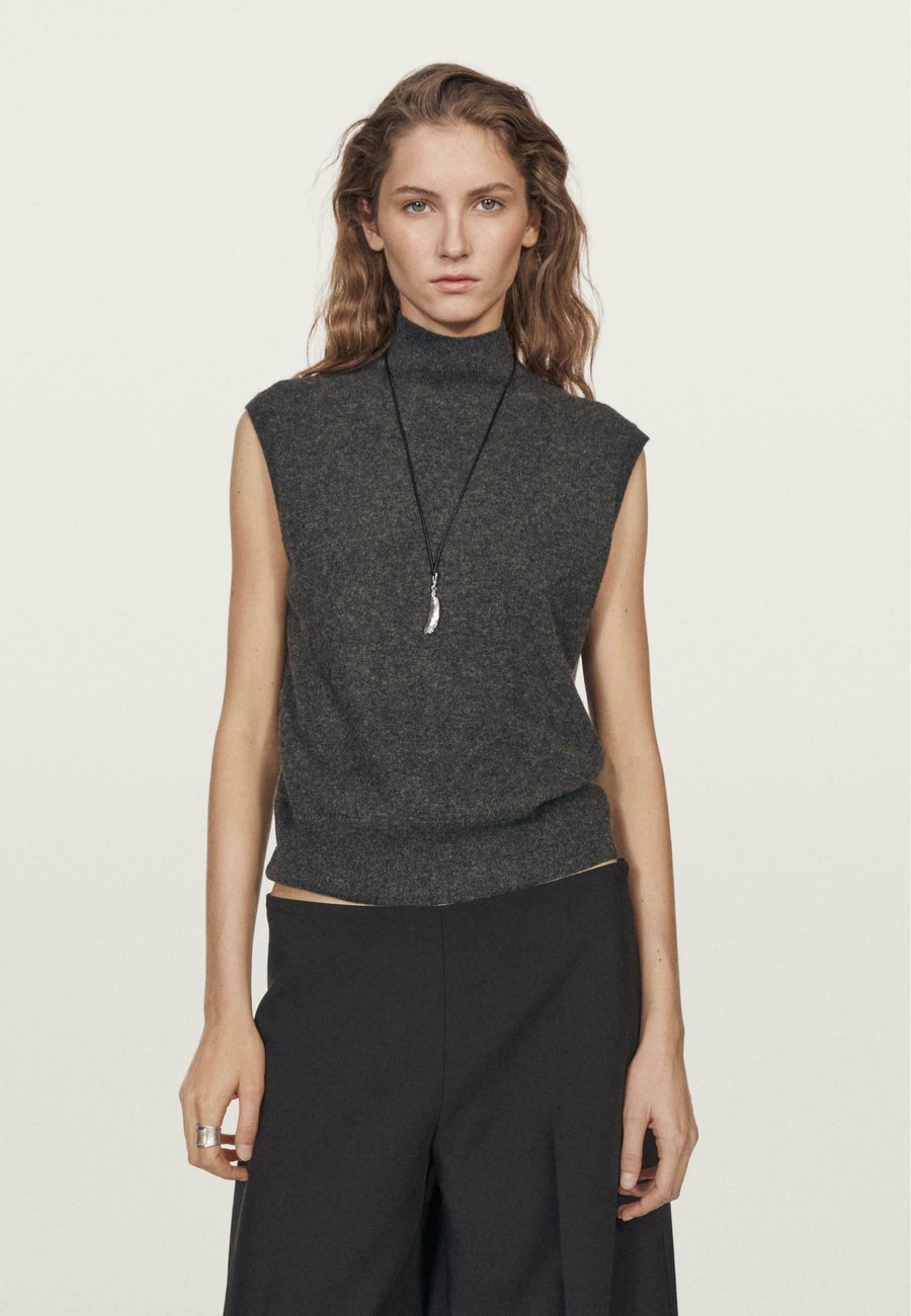 Топ Massimo Dutti VEST , Grey
Топ Massimo Dutti VEST , Grey