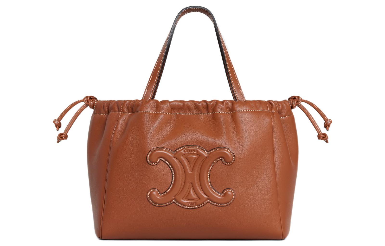 Сумка кросс-боди CabasCuir Triomphe Smooth Cow Leather малая женская Tawny CELINE
Сумка кросс-боди CabasCuir Triomphe Smooth Cow Leather малая женская Tawny CELINE