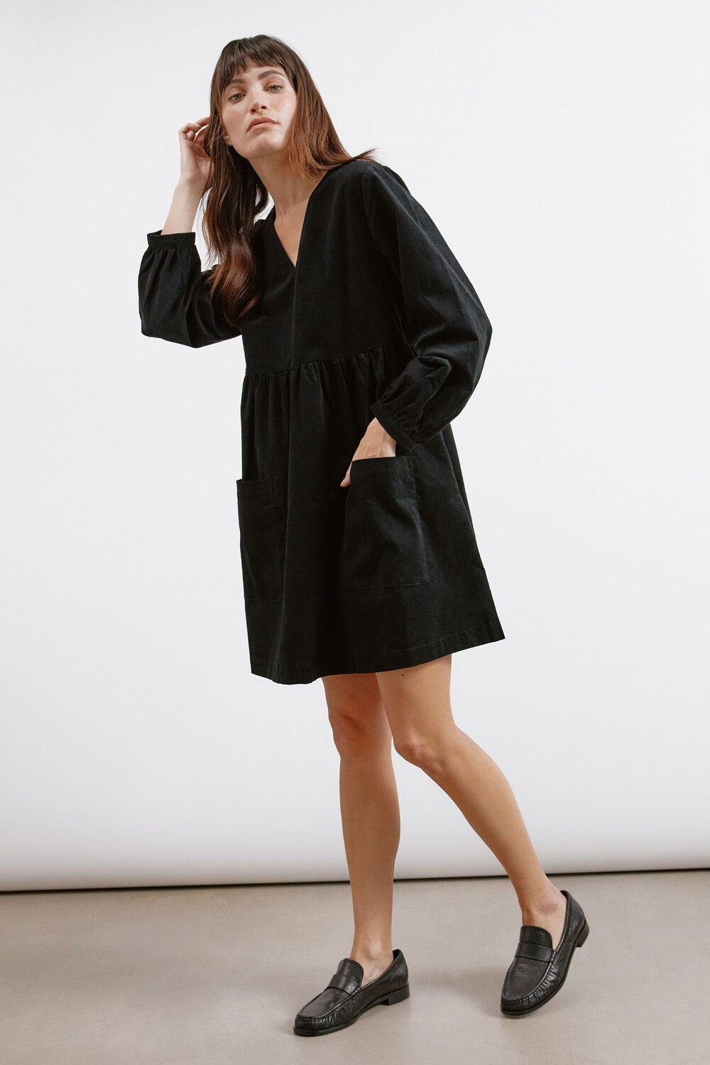 Мини платье с карманом на шнурке Albaray, черный
Мини платье с карманом на шнурке Albaray, черный