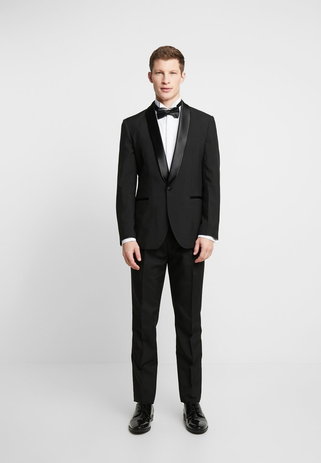 Костюм JET SET TUXEDO OppoSuits, цвет black
Костюм JET SET TUXEDO OppoSuits, цвет black