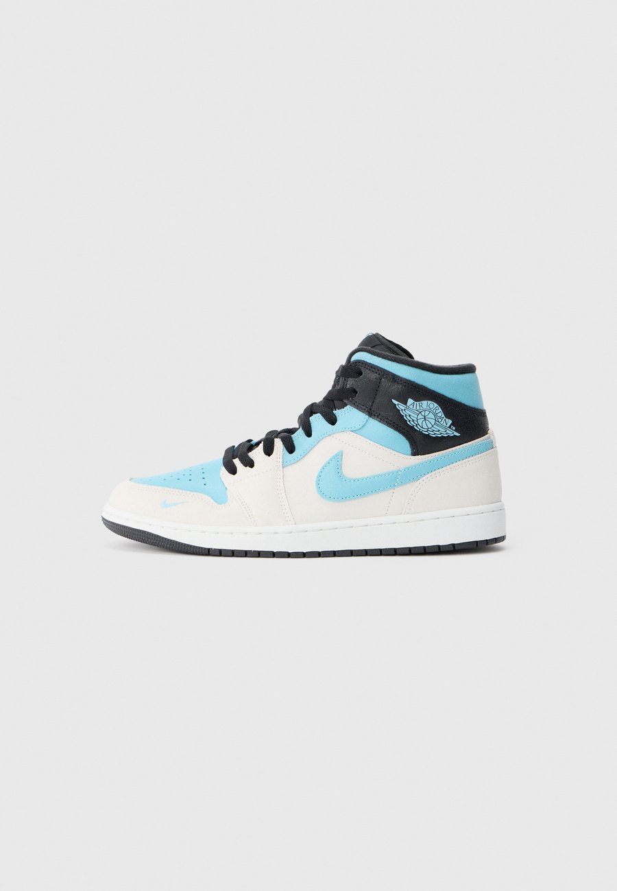 Кроссовки Jordan AIR JORDAN 1 MID, Summit White/Blue Chill/Anthracite/White
Кроссовки Jordan AIR JORDAN 1 MID, Summit White/Blue Chill/Anthracite/White