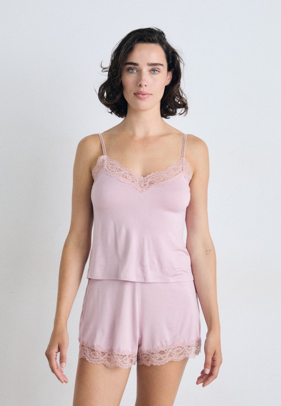 Пижамный комплект Hunkemöller CAMI, Pink/Light Pink
Пижамный комплект Hunkemöller CAMI, Pink/Light Pink